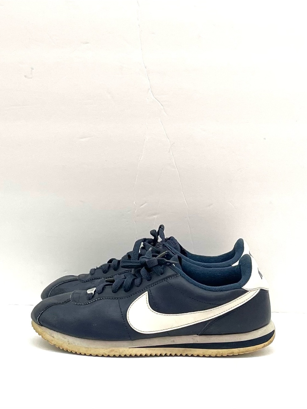 Nike Women's Navy and White Retro Cortez Sneakers Sz 8.5